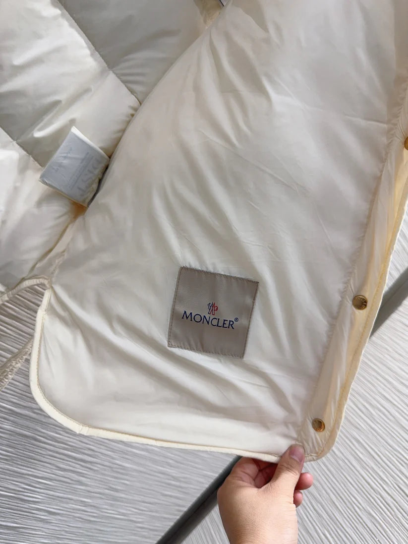 Mco 25fw new vest jacket