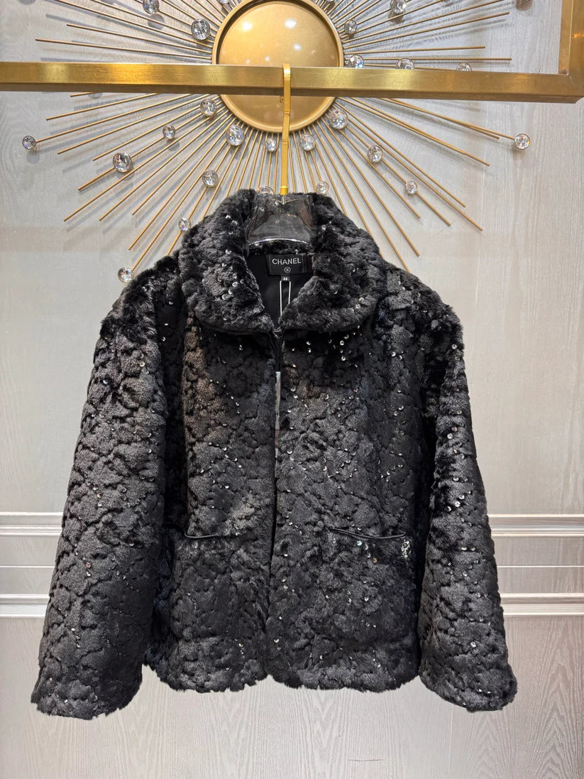 Cha**25N new ski season deer sweater