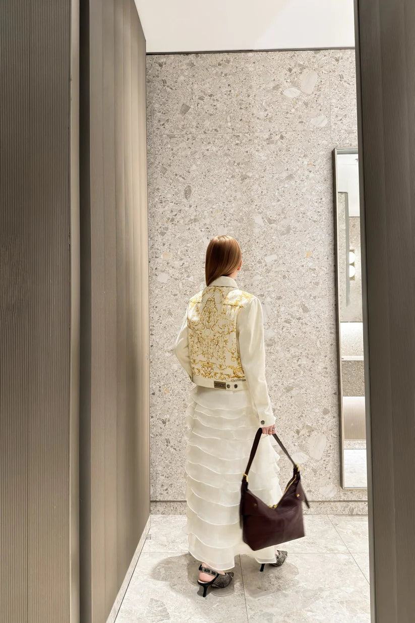 Cd 25fw retro and stylish coat